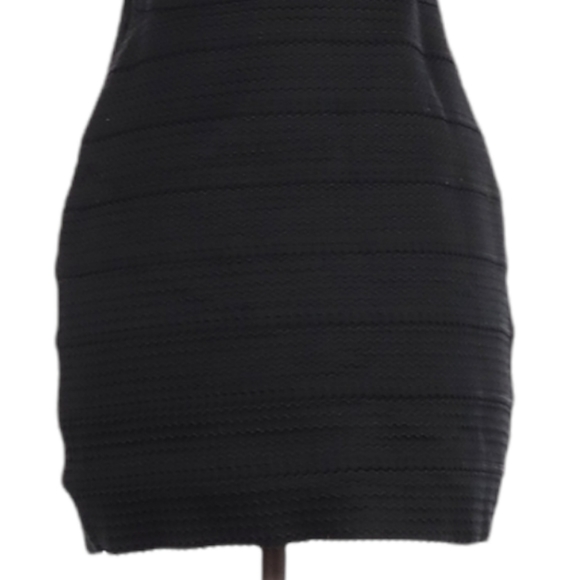 Honey Punch Strapless Black Cocktail Mini Dress Size M Textured Stretch Goth - Picture 6 of 7